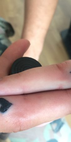 Парная свадебная татуировка: у него и у неё